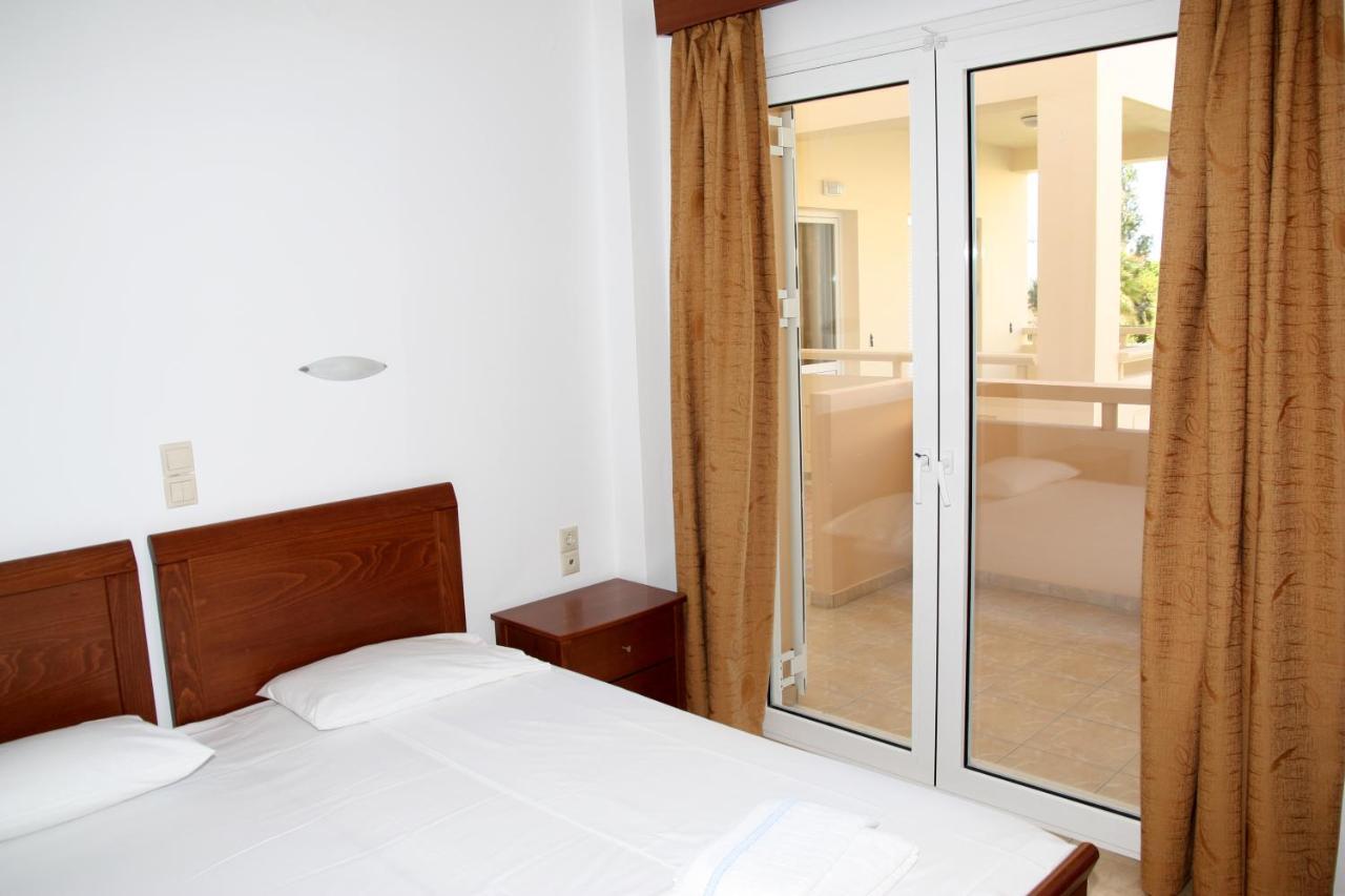 Dimitris Apartments Platanés Стая снимка