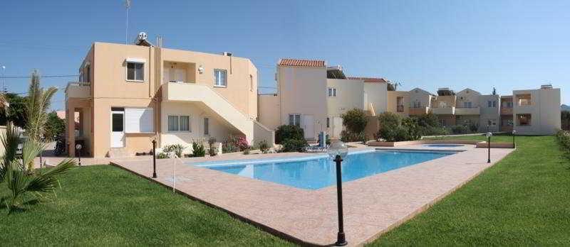 Dimitris Apartments Platanés Екстериор снимка